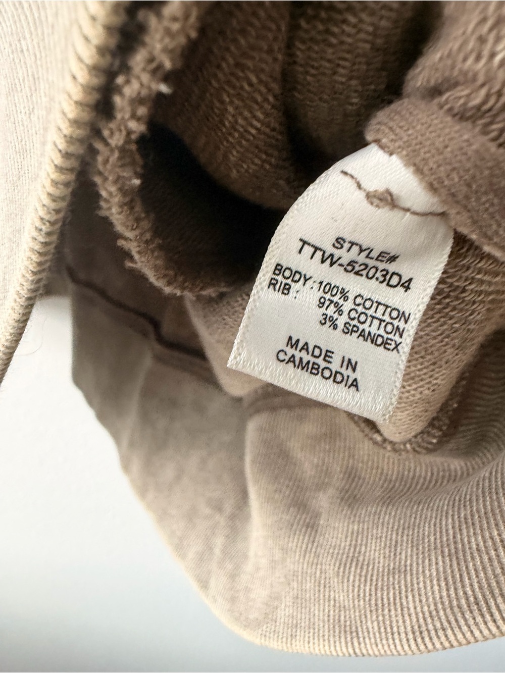 Zenana Front Pocket Acid Washed Raw Edge French Terry Pullover Size L - Picture 5 of 6
